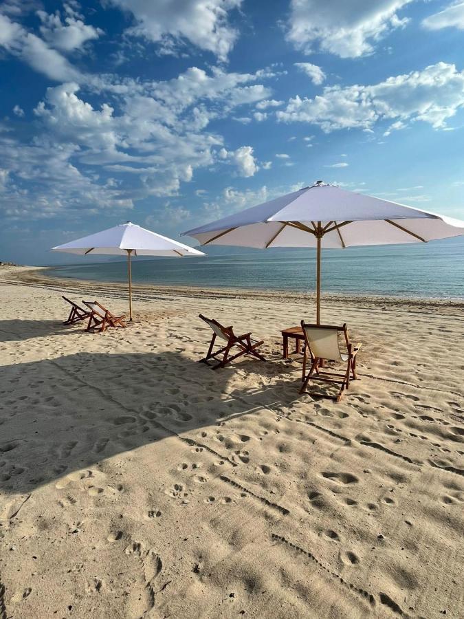 Beach Front Lofts, La Ventana Екстер'єр фото