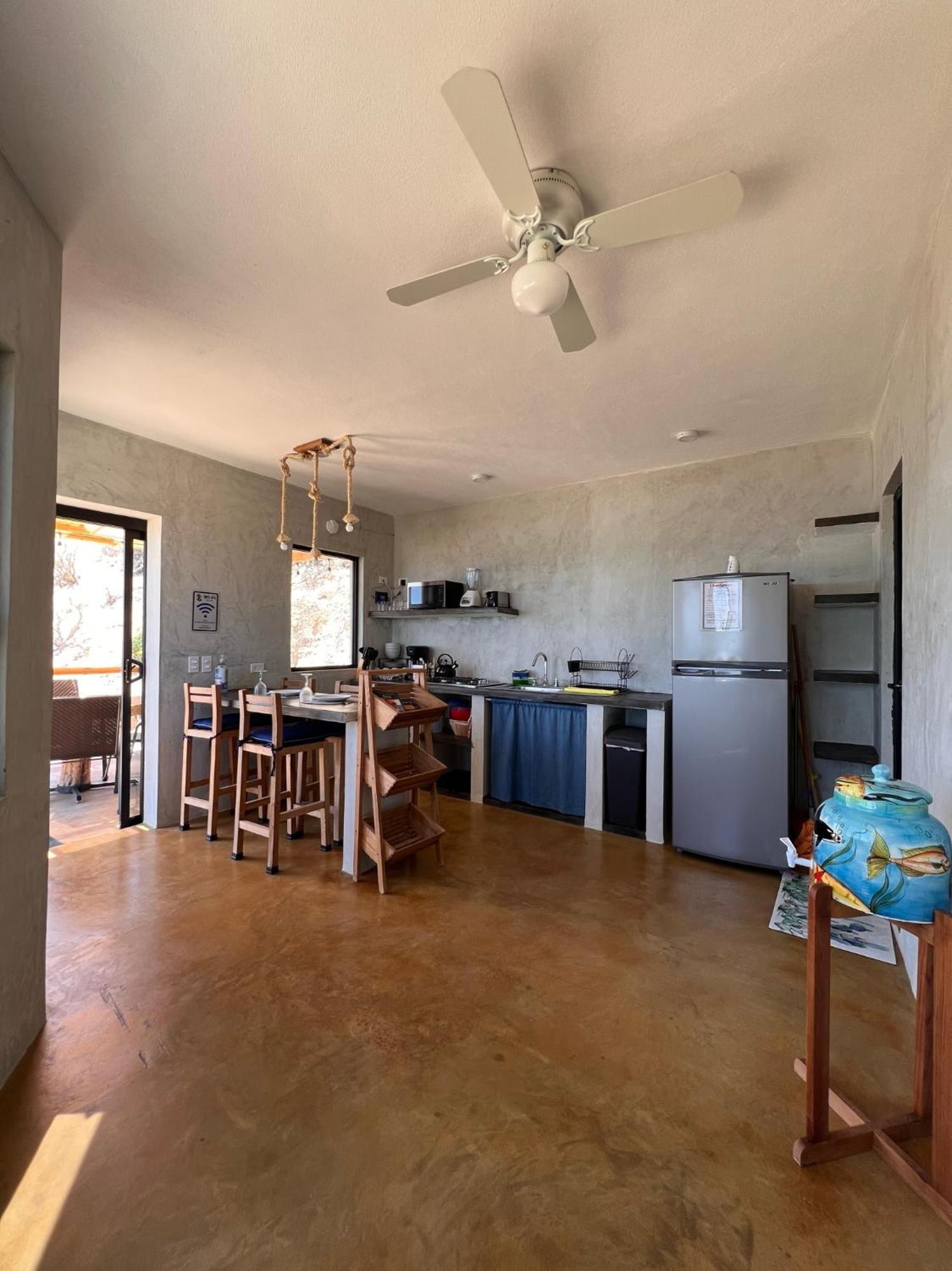Beach Front Lofts, La Ventana Екстер'єр фото