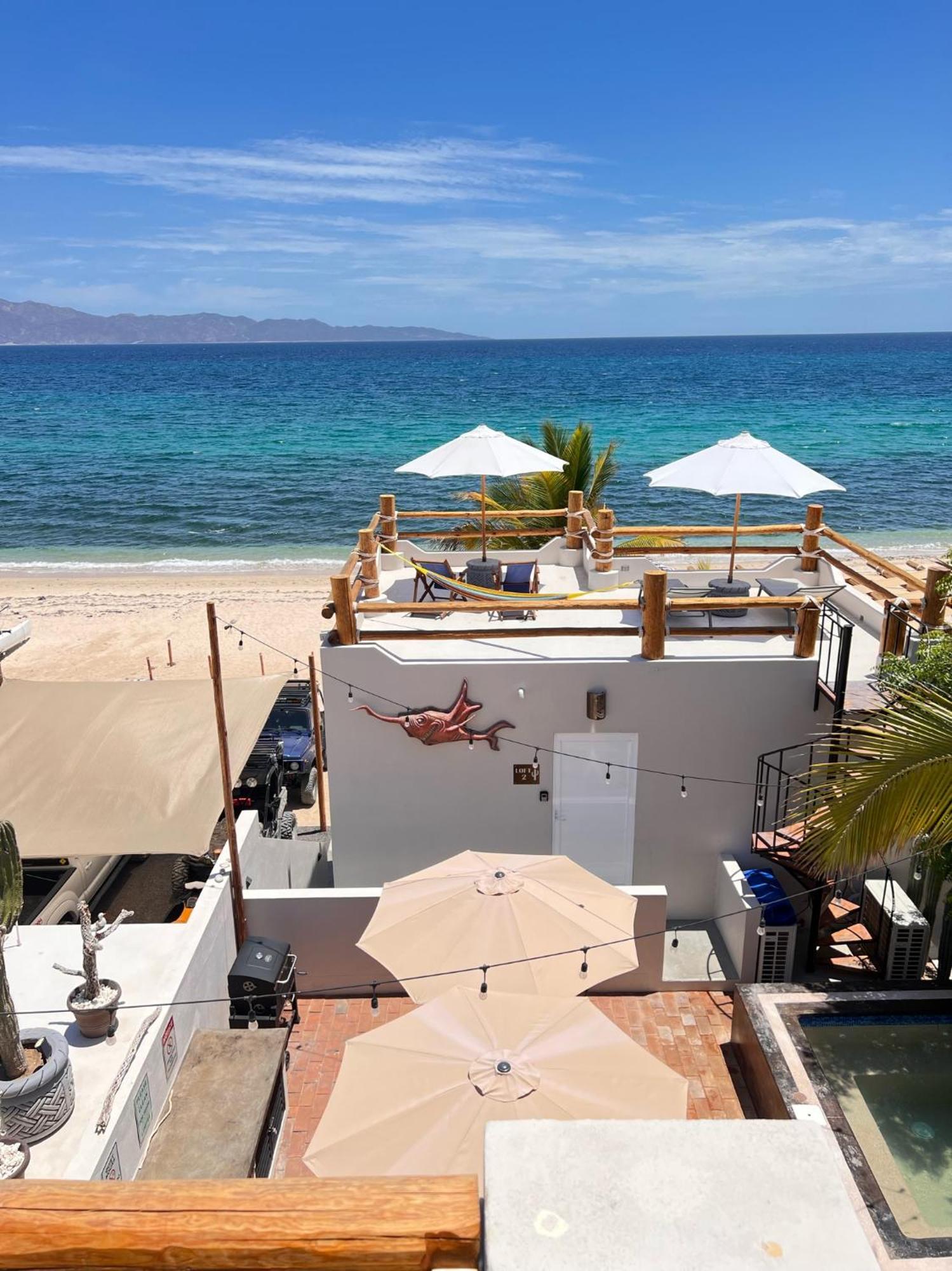 Beach Front Lofts, La Ventana Екстер'єр фото